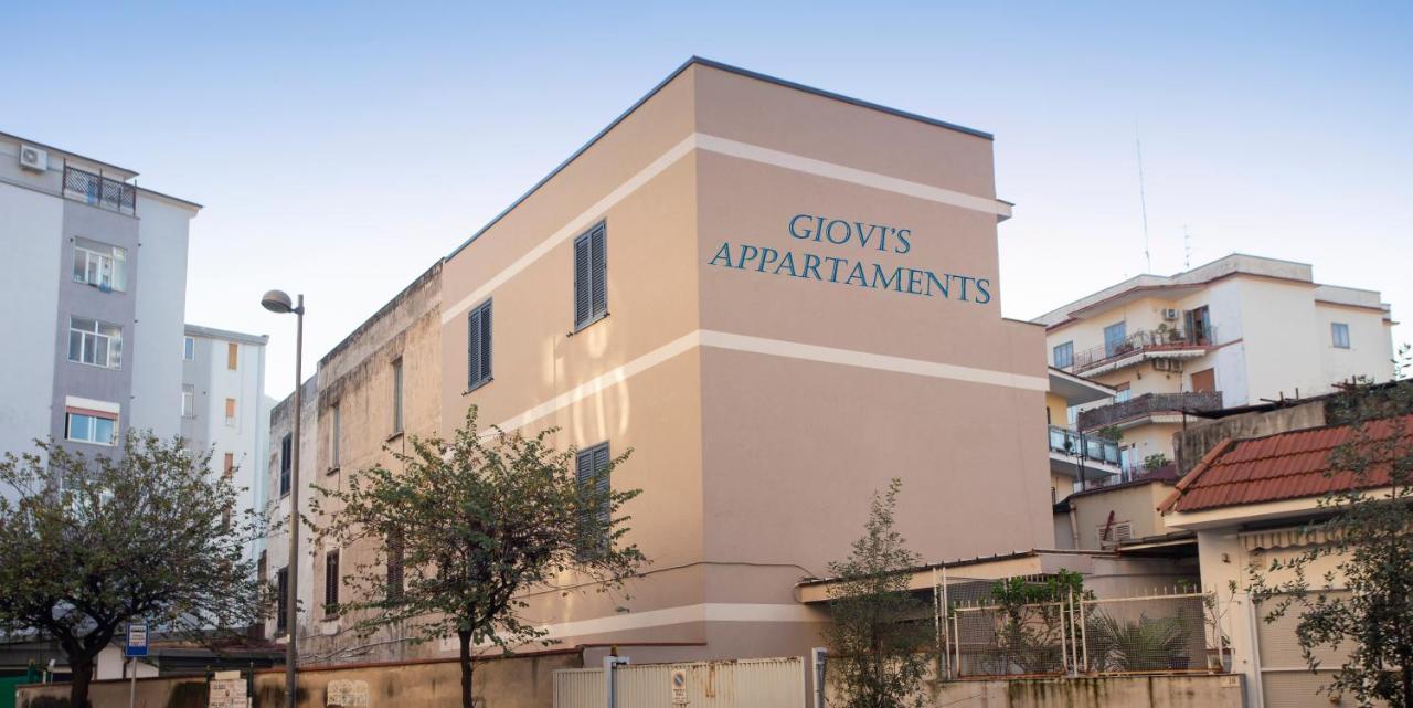 Giovi'S Apartments Castellammare di Stabia Exterior foto